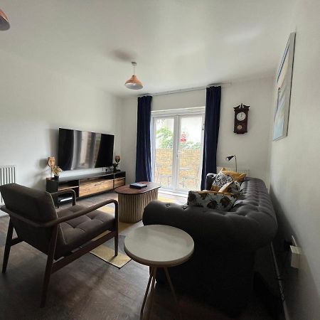 Kent, Dartford Station Apartments Exterior foto